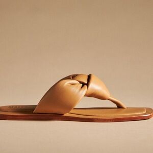 ANTHROPOLOGIE- Maeve Puffy Knotted Sandals - NWT- Tan- size 6